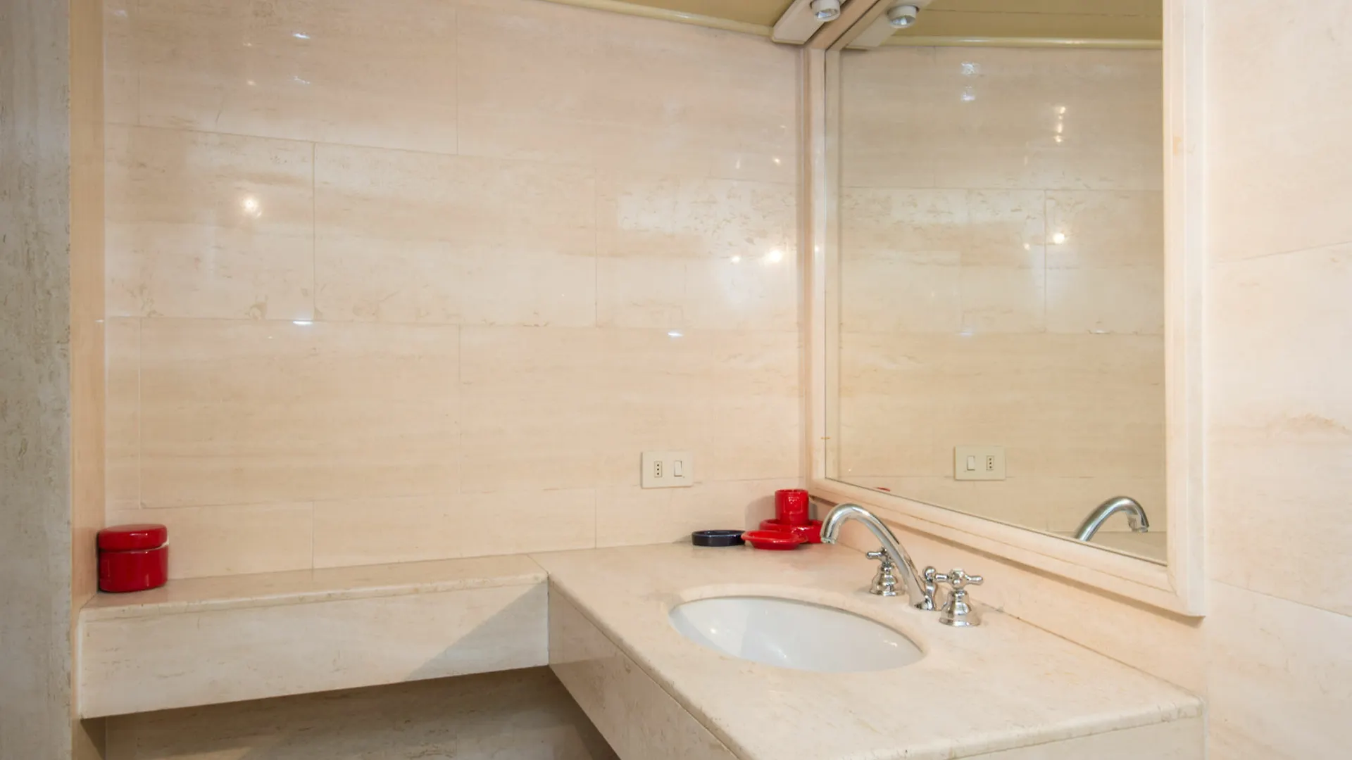 Rsh Campo De' Fiori Apartments Рим 0*,